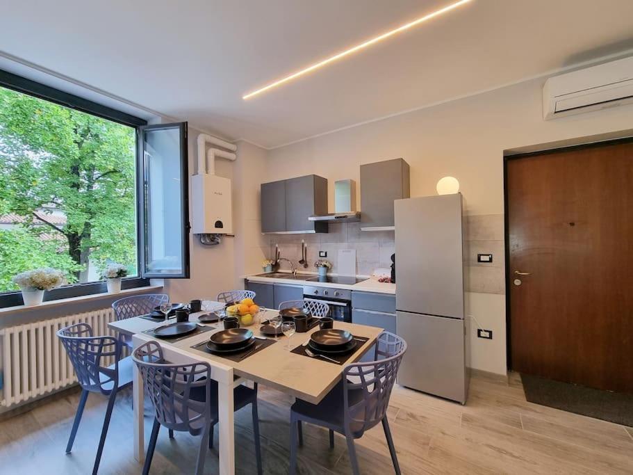 Apartment Intero Giulietta - Fiera Ospedale Borgo Roma - Free Parking - Free Wi-fi Verona